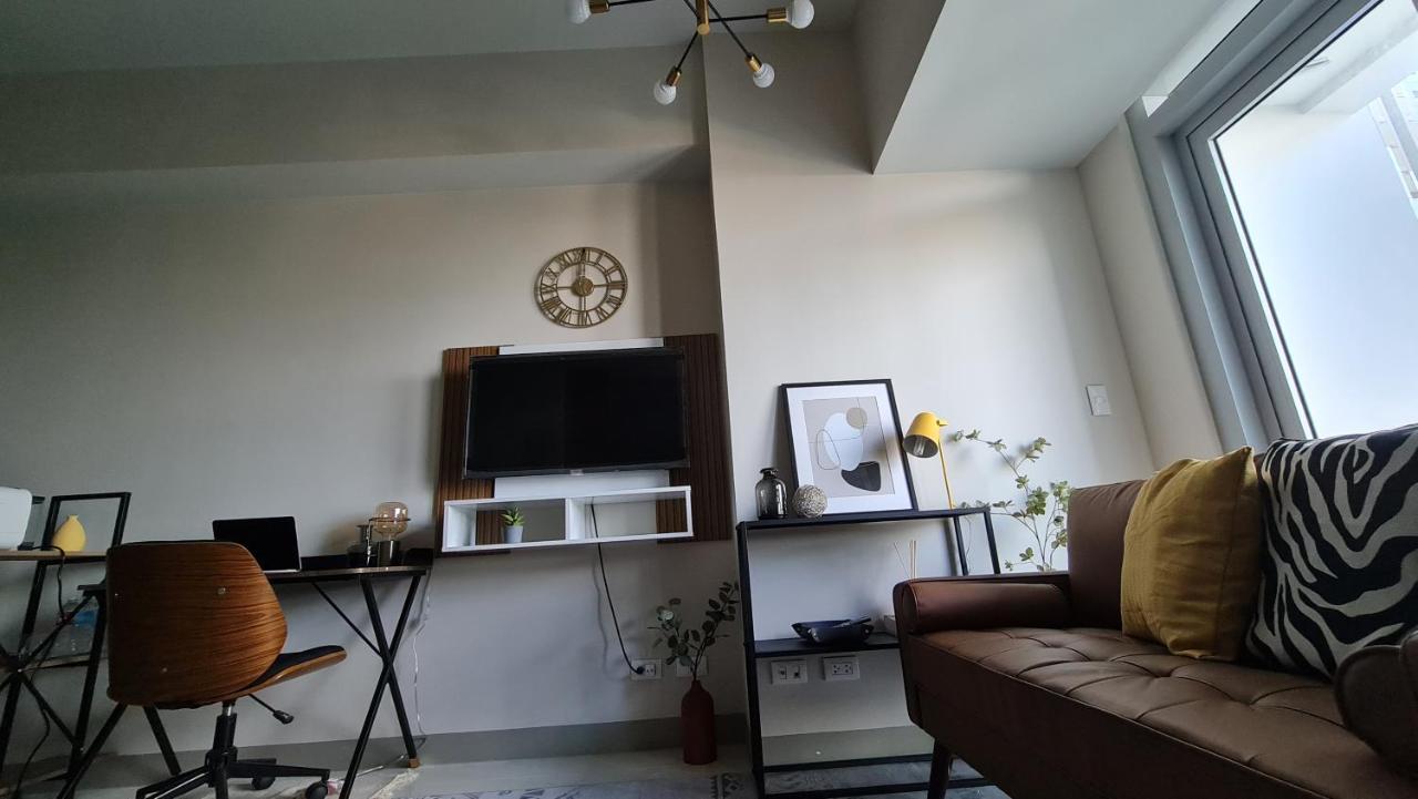 Luxe Bonifacio Global City Taguig Uptown Condo Hotel 1 Bedroom Suite 외부 사진