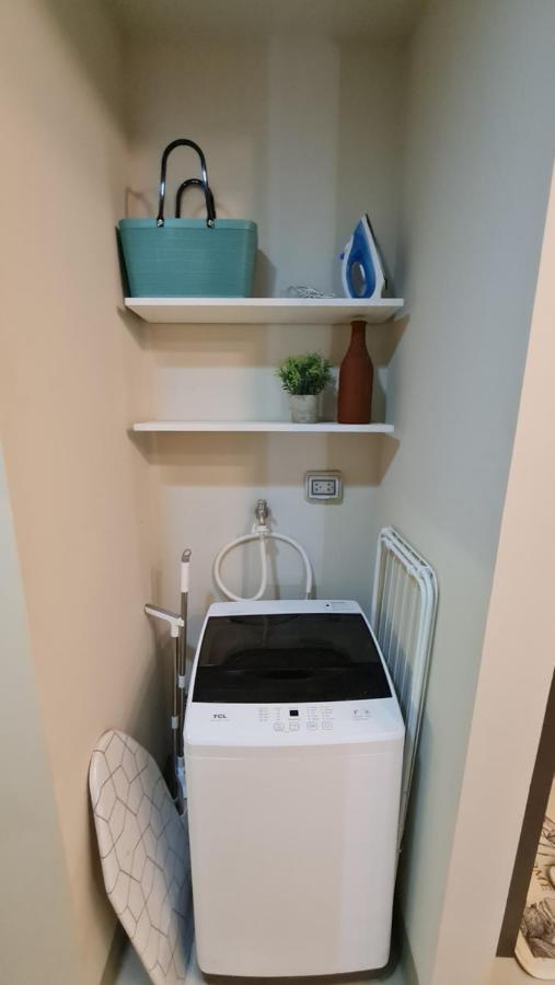 Luxe Bonifacio Global City Taguig Uptown Condo Hotel 1 Bedroom Suite 외부 사진