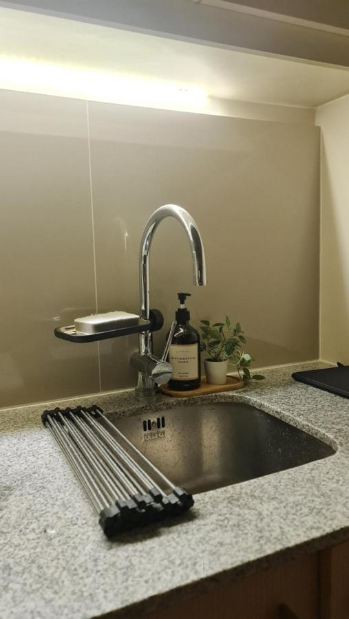 Luxe Bonifacio Global City Taguig Uptown Condo Hotel 1 Bedroom Suite 외부 사진