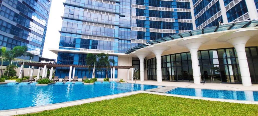 Luxe Bonifacio Global City Taguig Uptown Condo Hotel 1 Bedroom Suite 외부 사진